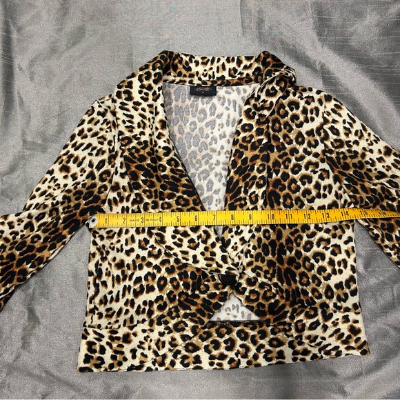 Stylish Leopard cropped jacket - Picture 5 of 9